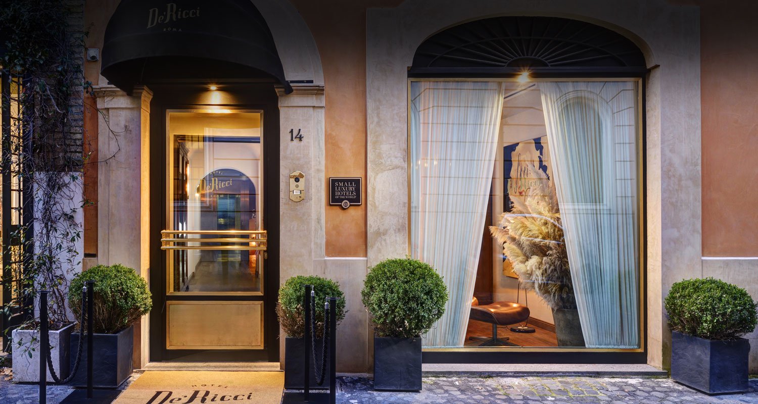 Hotel De' Ricci — backstory