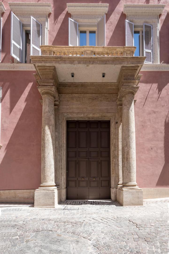 H10 Palazzo Galla — backstory