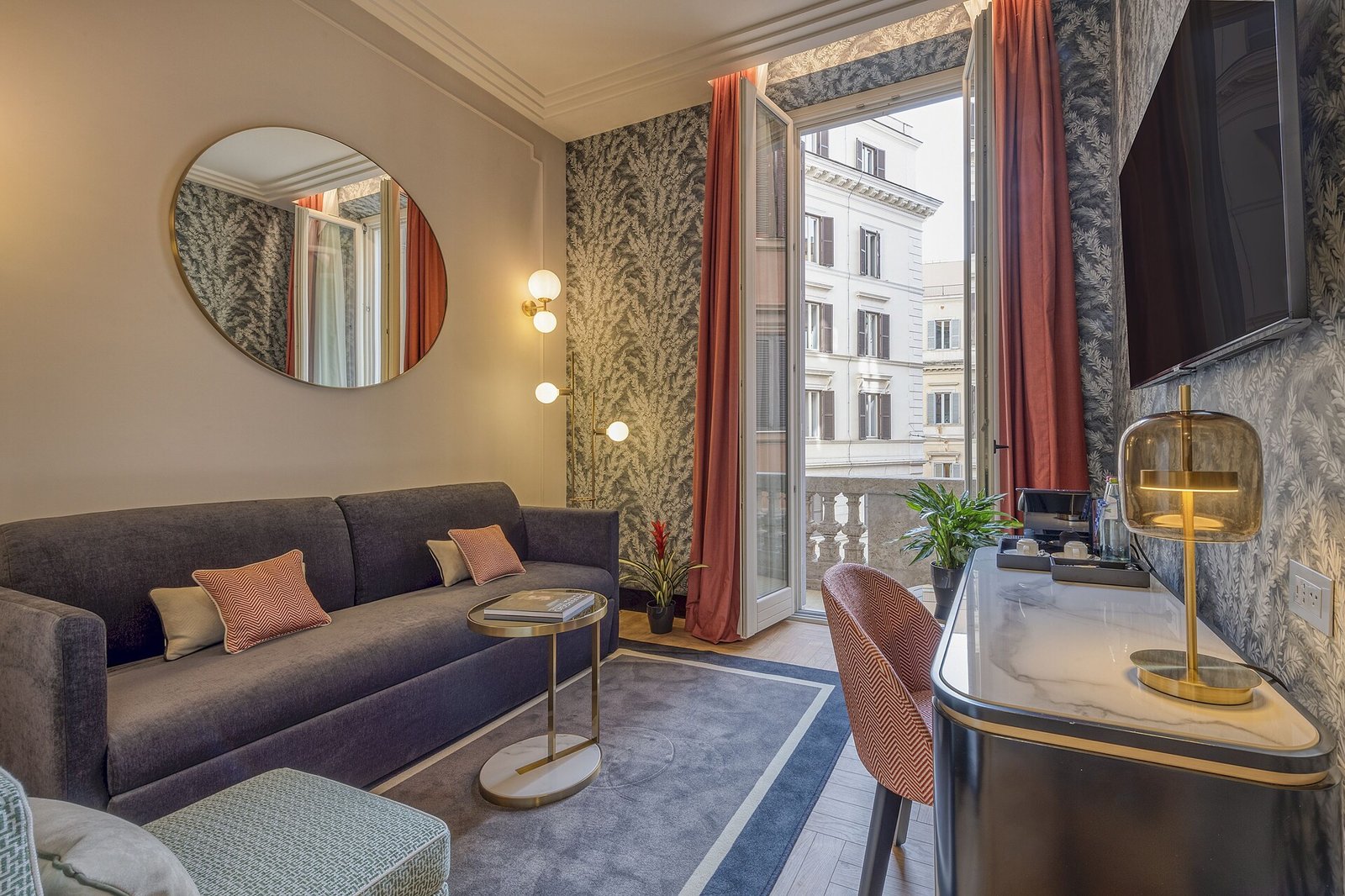 H10 Palazzo Galla — eat & drink