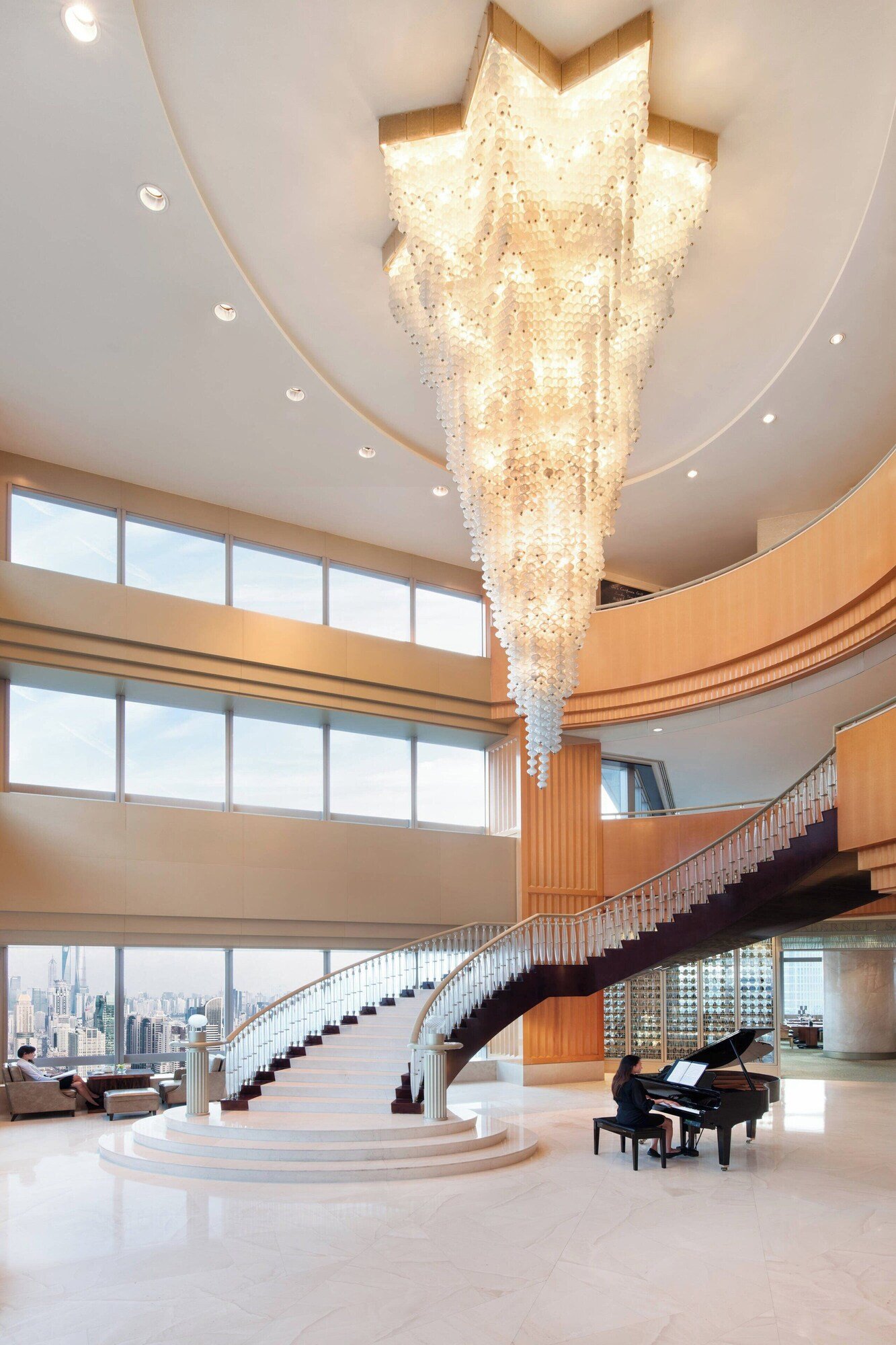 JW Marriott Hotel Shanghai at Tomorrow Square — vibe