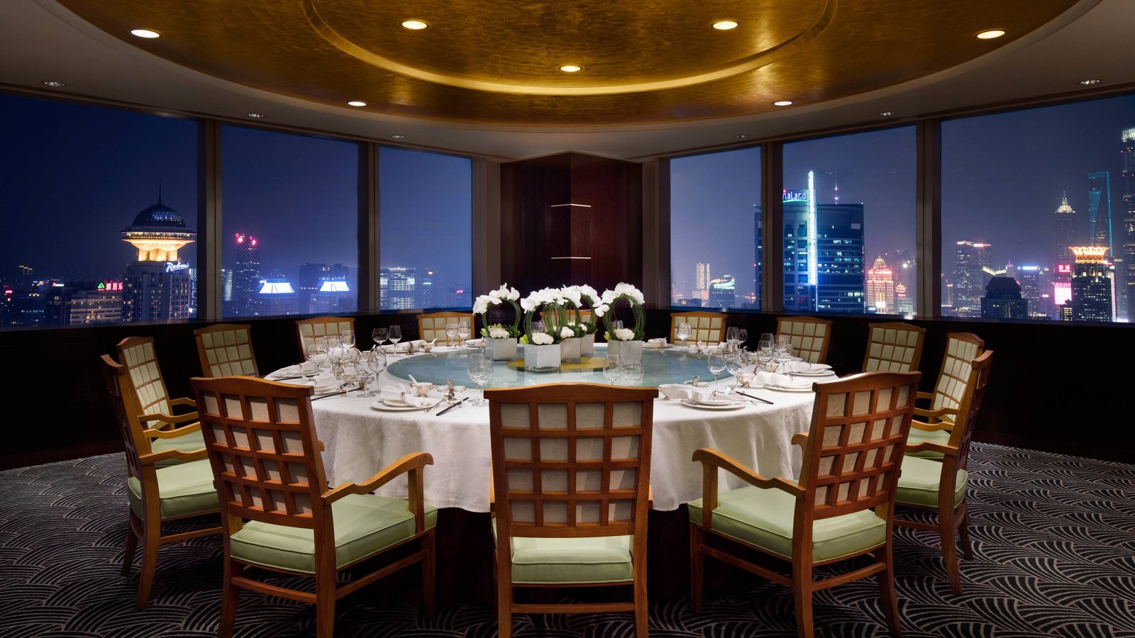 JW Marriott Hotel Shanghai at Tomorrow Square — eat & drink