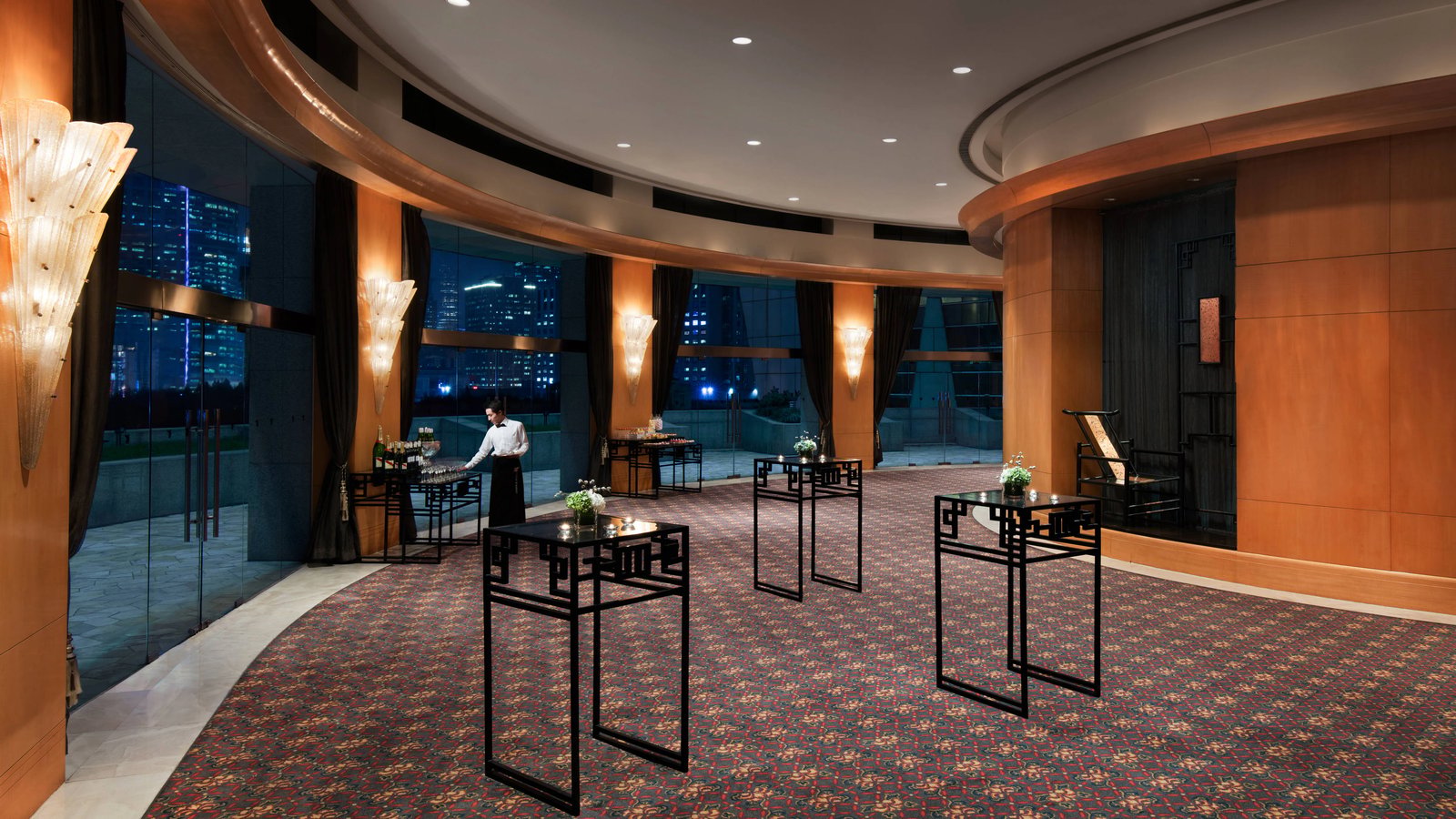 JW Marriott Hotel Shanghai at Tomorrow Square — eat & drink