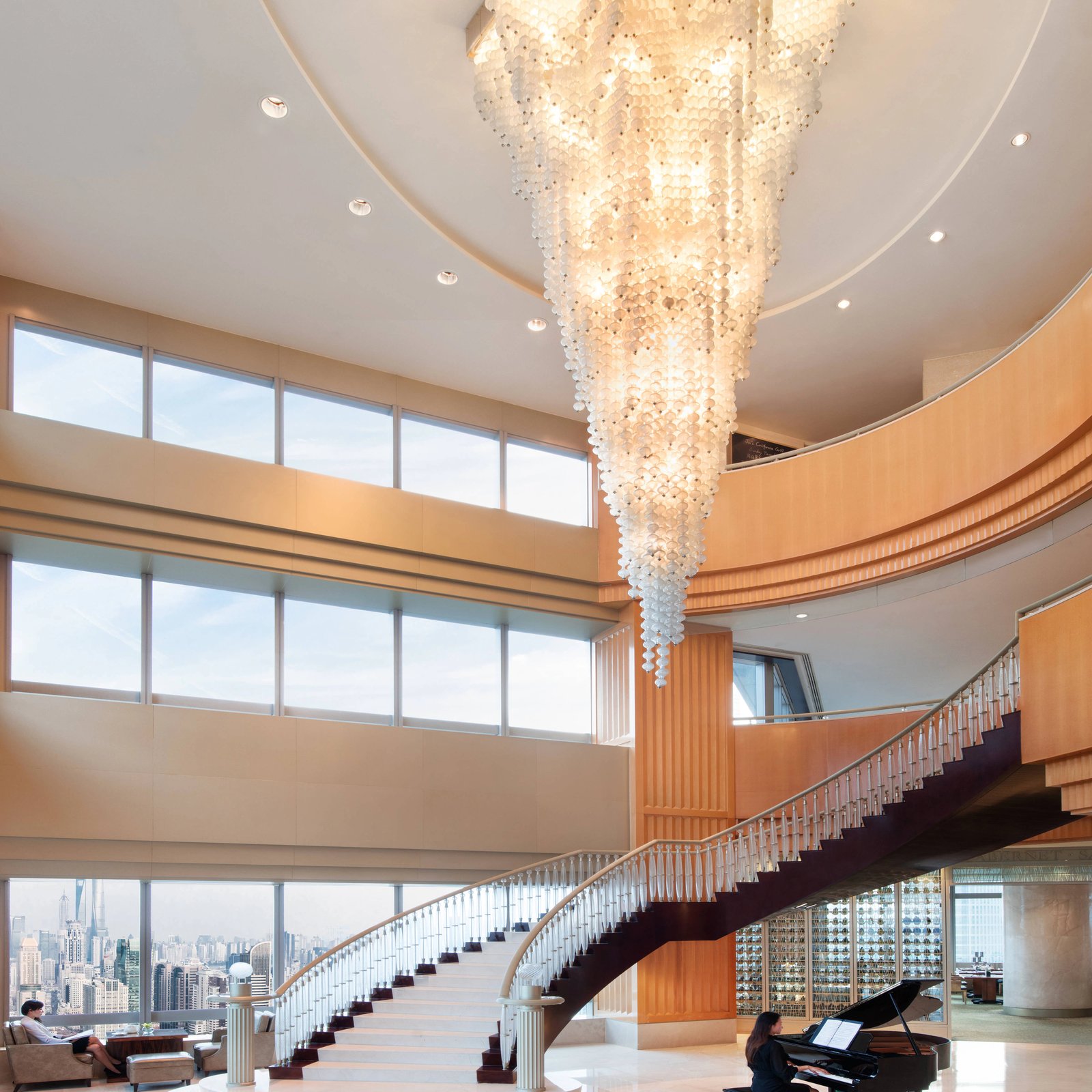 JW Marriott Hotel Shanghai at Tomorrow Square — vibe