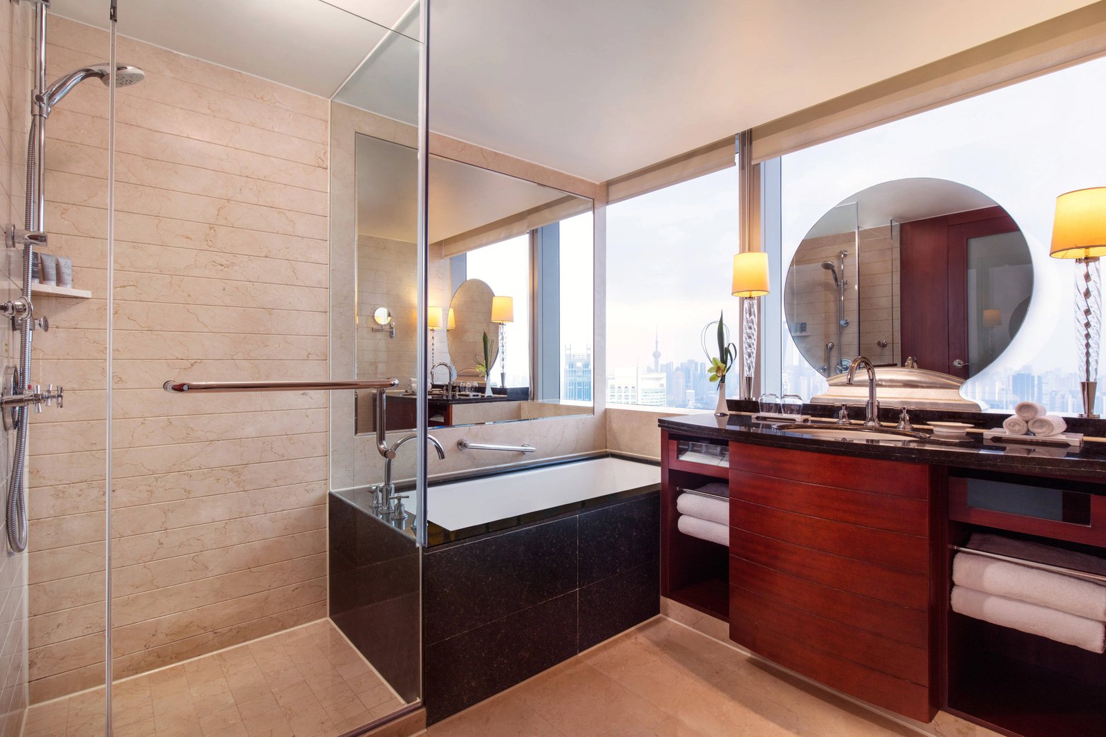 JW Marriott Hotel Shanghai at Tomorrow Square — rooms