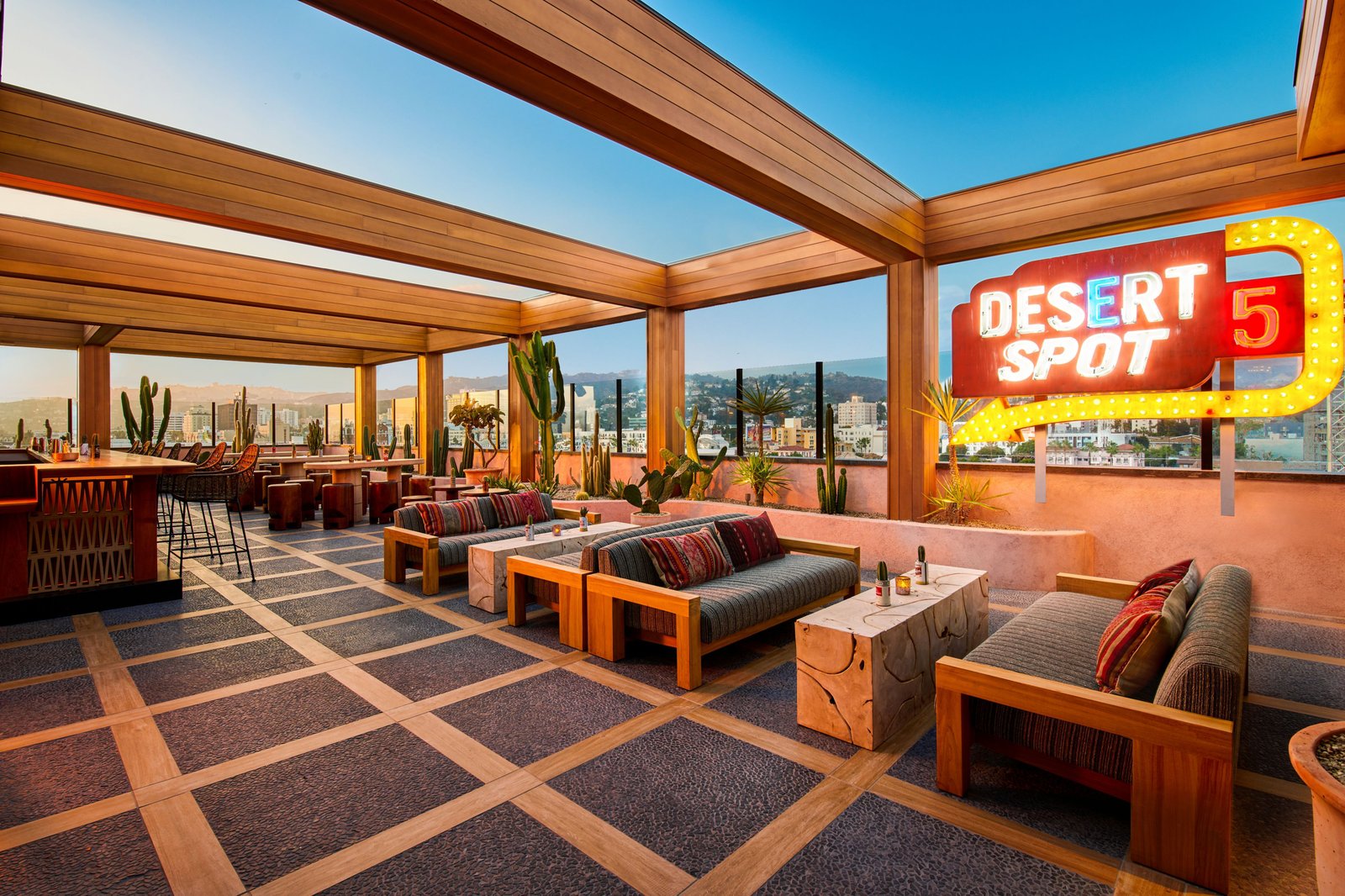 HOLLYWOOD VOLUME, a Tribute Portfolio Hotel — eat & drink
