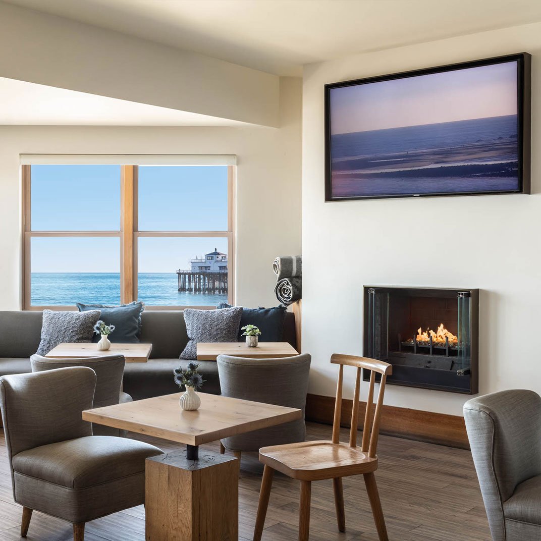 Malibu Beach Inn — eat & drink
