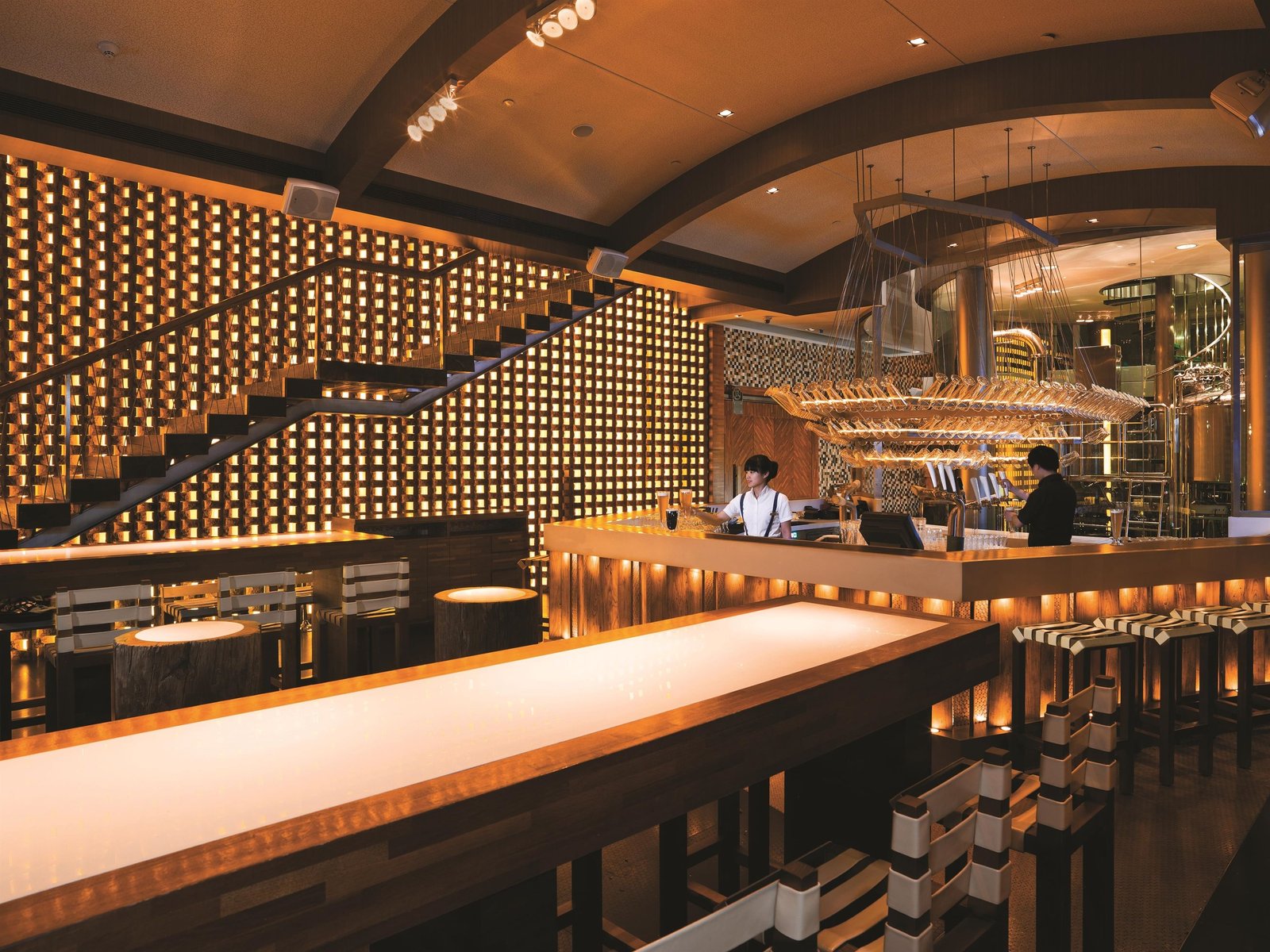 Kerry Hotel Pudong — eat & drink