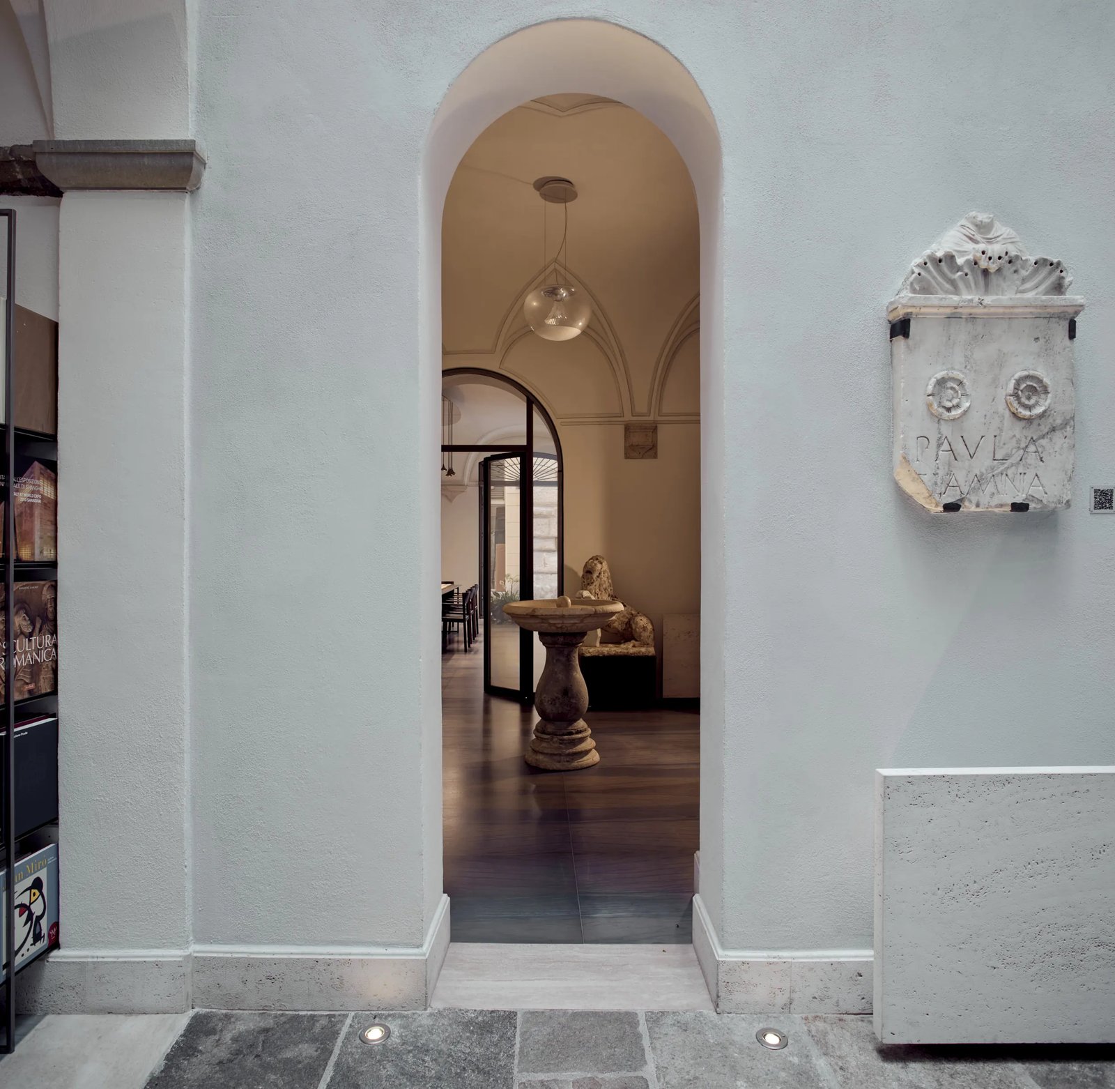 Palazzo delle Pietre — vibe
