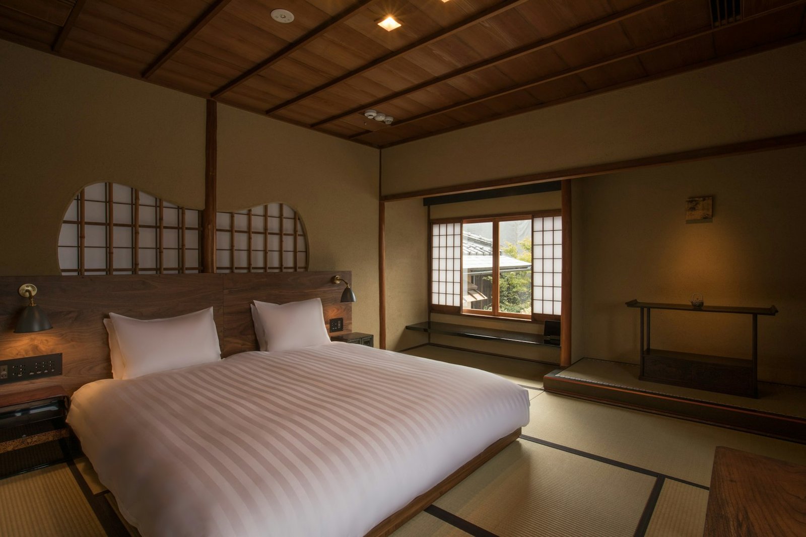 SOWAKA — rooms