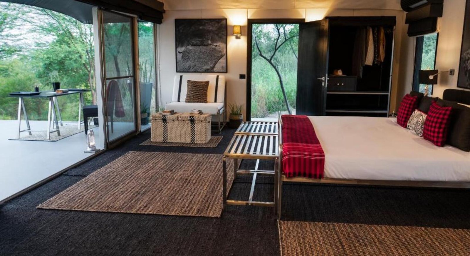 SUJÁN JAWAI Camp — rooms