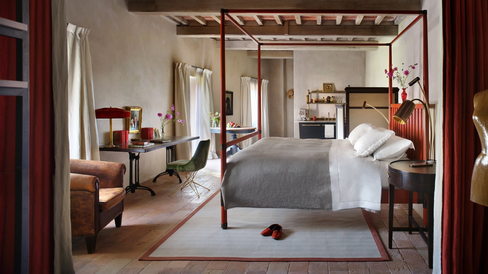 Reschio Hotel — rooms