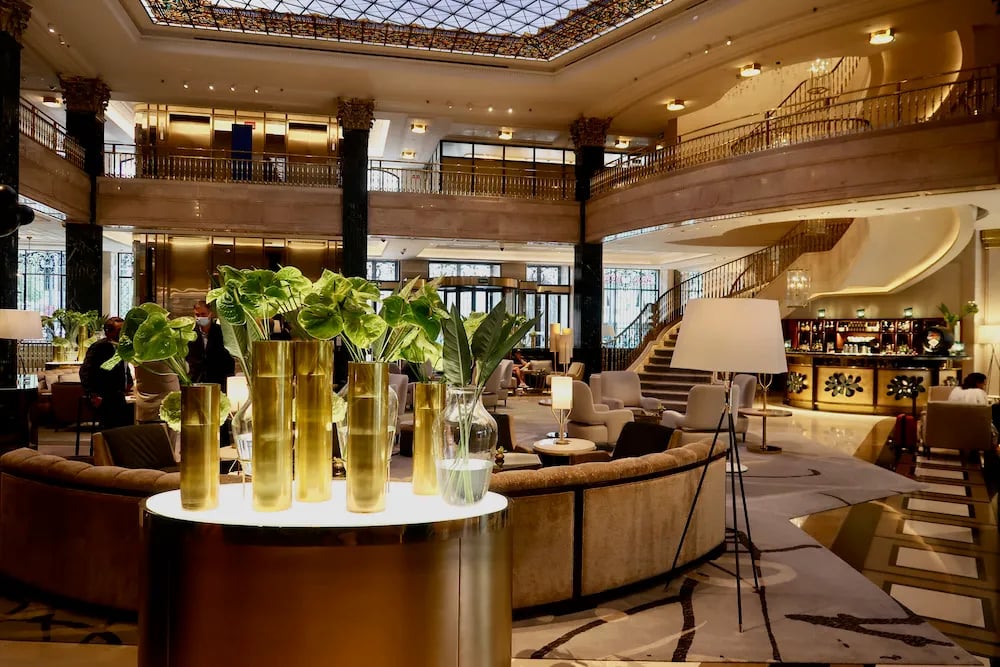 Four Seasons Hotel Madrid — eat & drink