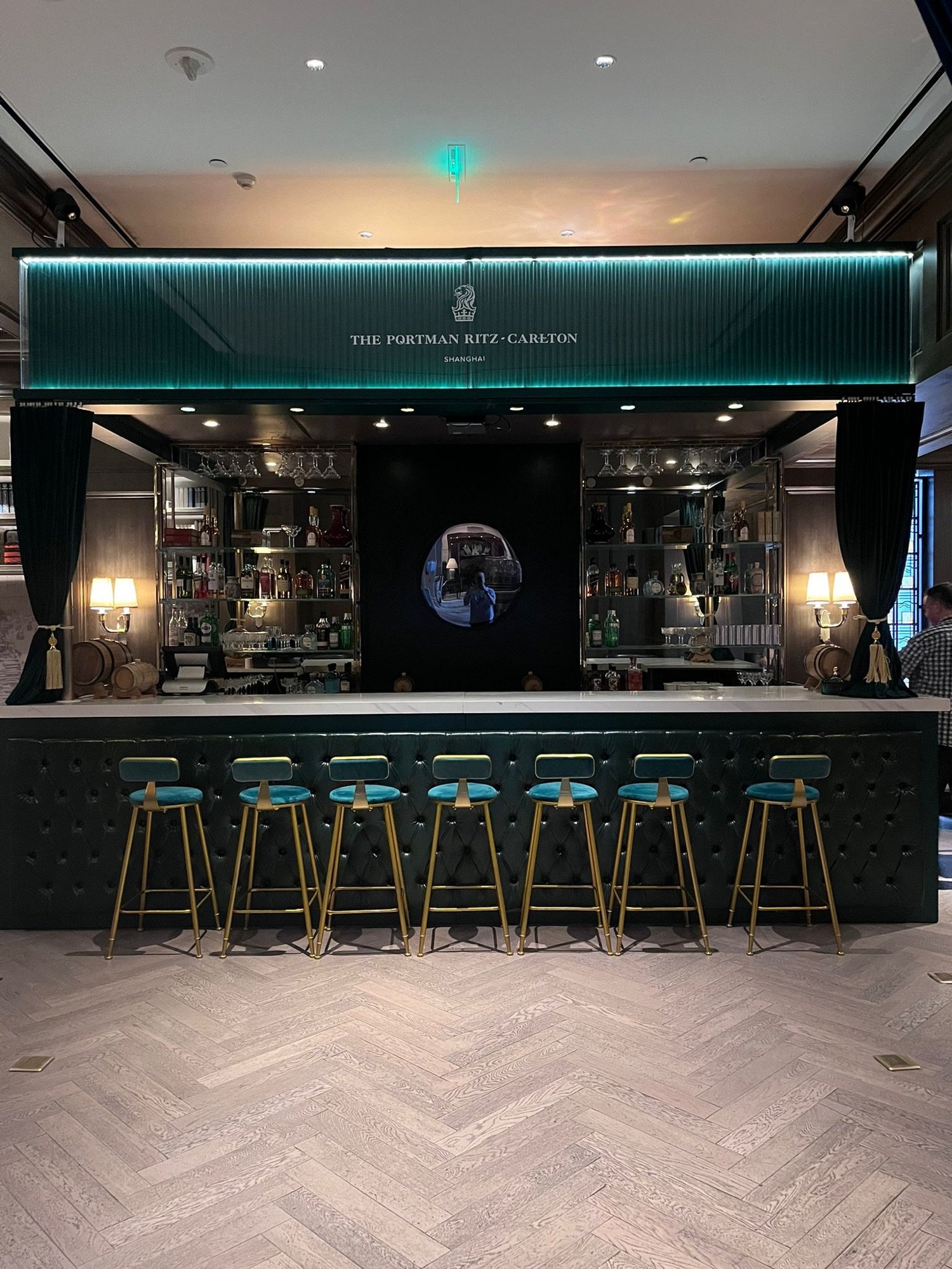 The Portman Ritz-Carlton, the ritz bar & lounge