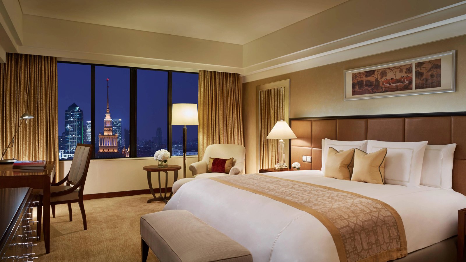 The Portman Ritz-Carlton — rooms