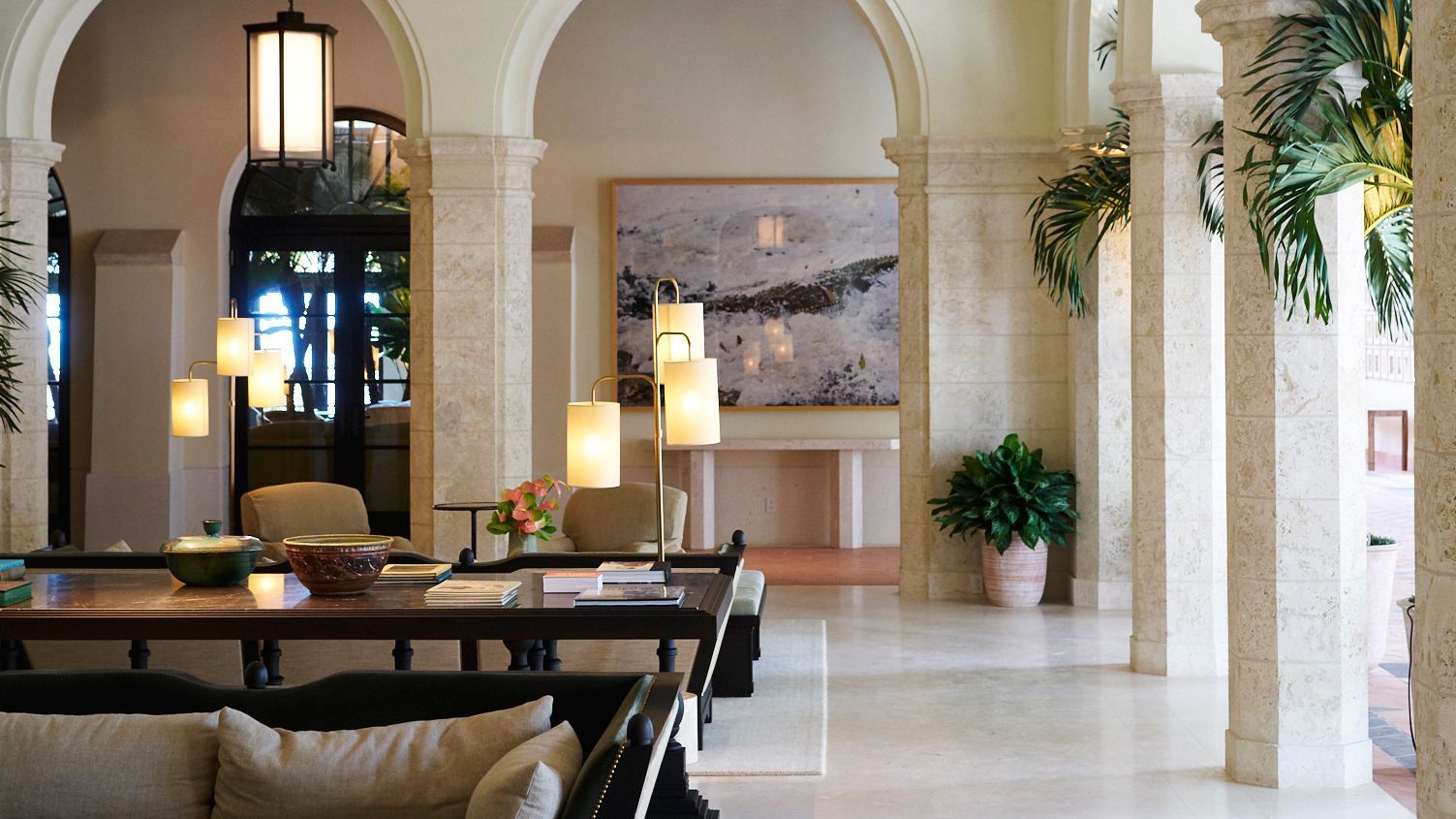 Four Seasons Hotel at The Surf Club, Surfside, Florida — vibe