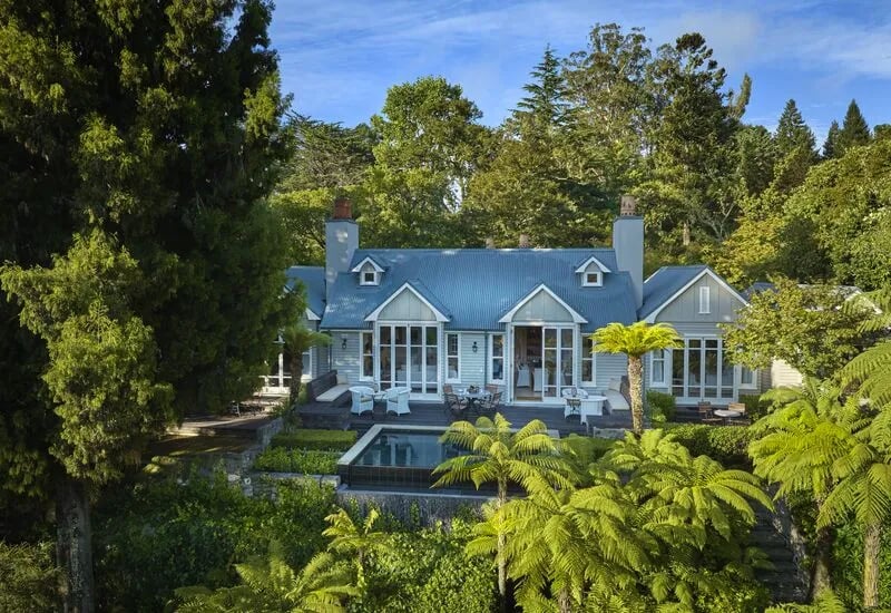 Huka Lodge — backstory