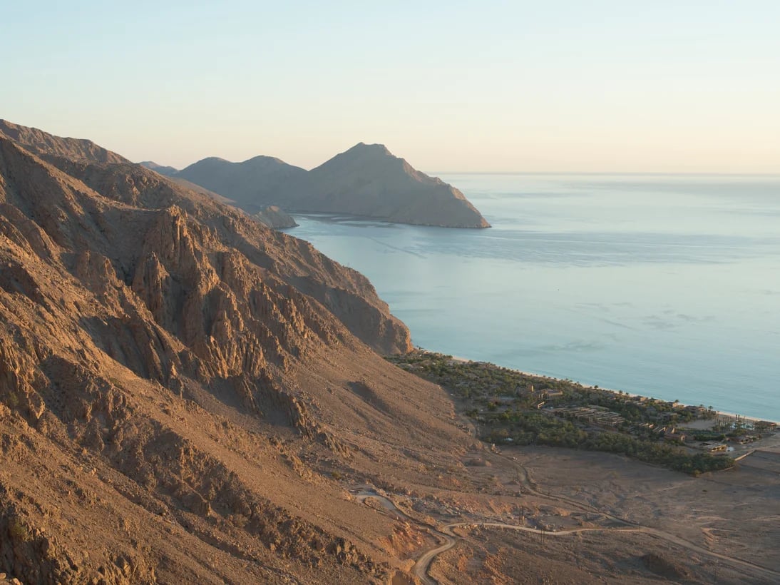Six Senses Zighy Bay — vibe