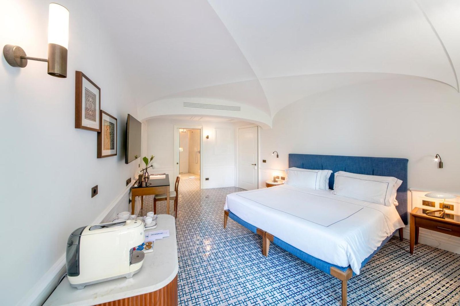 Borgo Santandrea — rooms