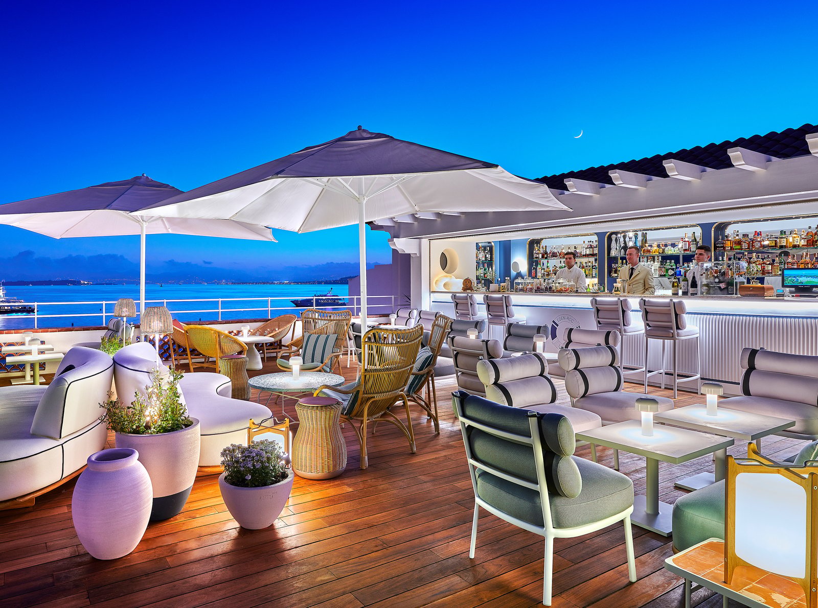 Hotel du Cap-Eden-Roc — eat & drink