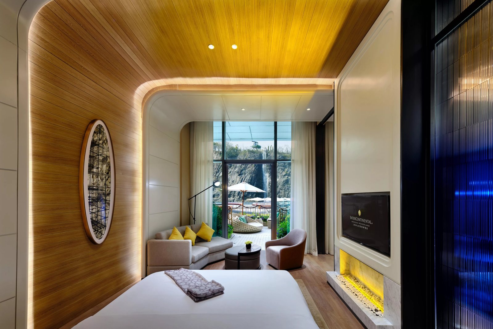InterContinental Shanghai Wonderland