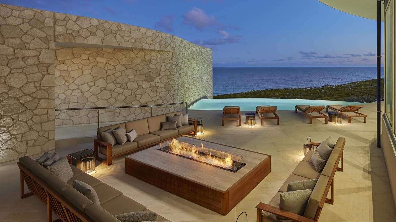 Southern Ocean Lodge — vibe