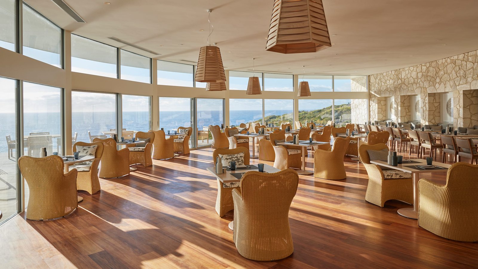 Southern Ocean Lodge — eat & drink