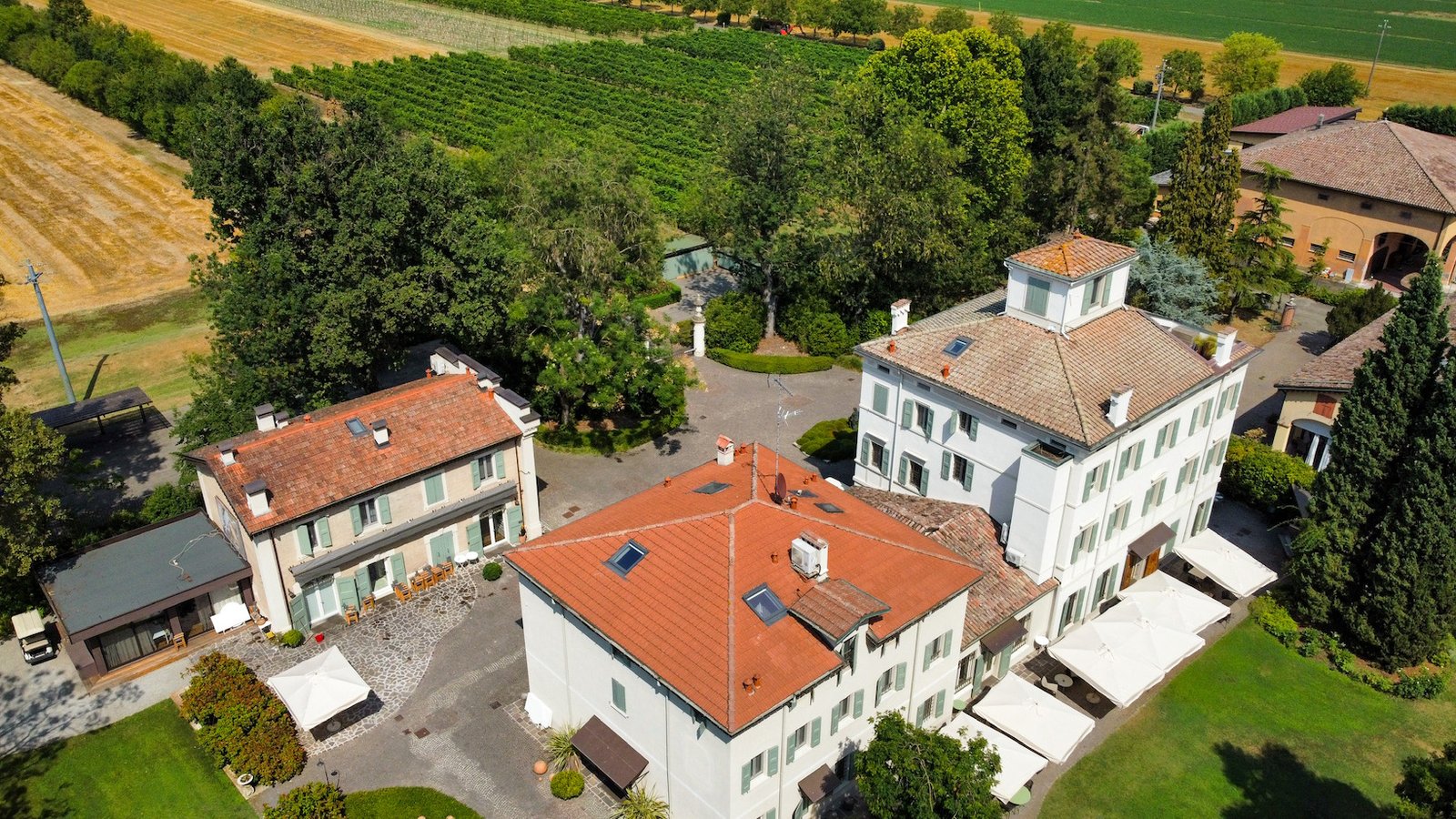 Casa Maria Luigia — backstory