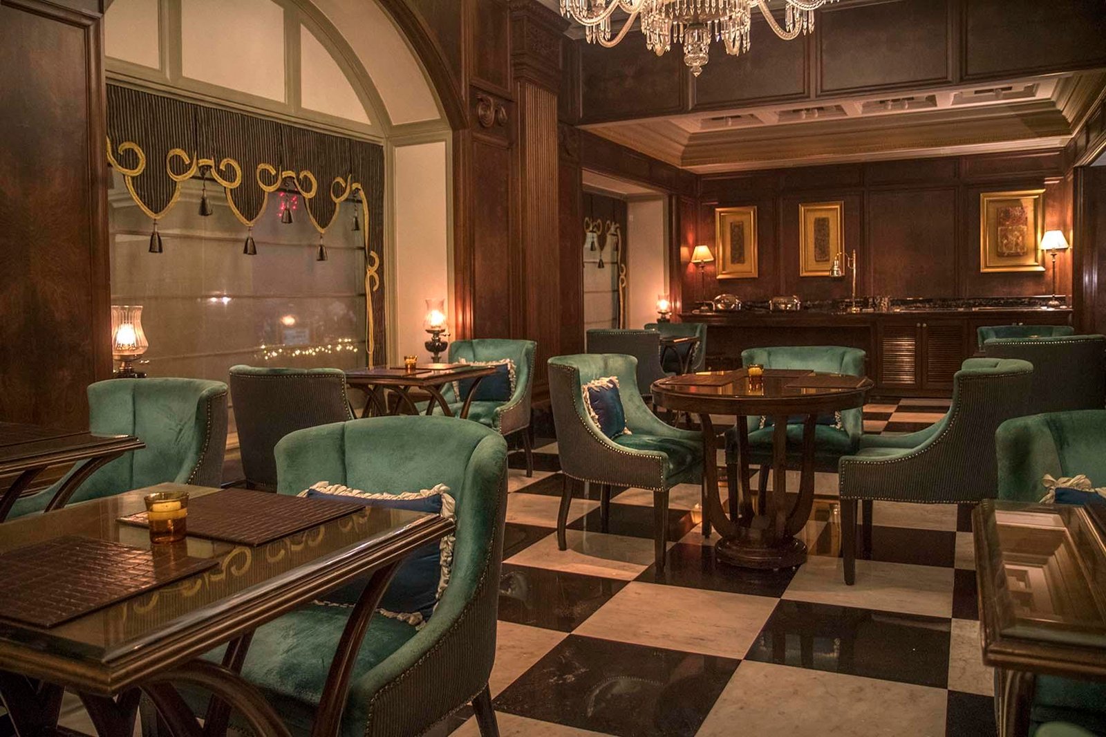 The Taj Mahal Palace, Mumbai, at the table