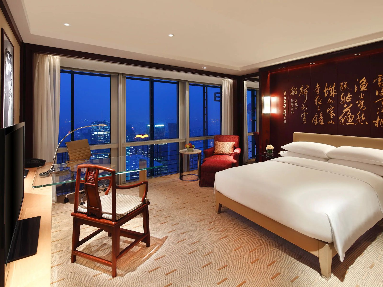 Grand Hyatt Shanghai — vibe