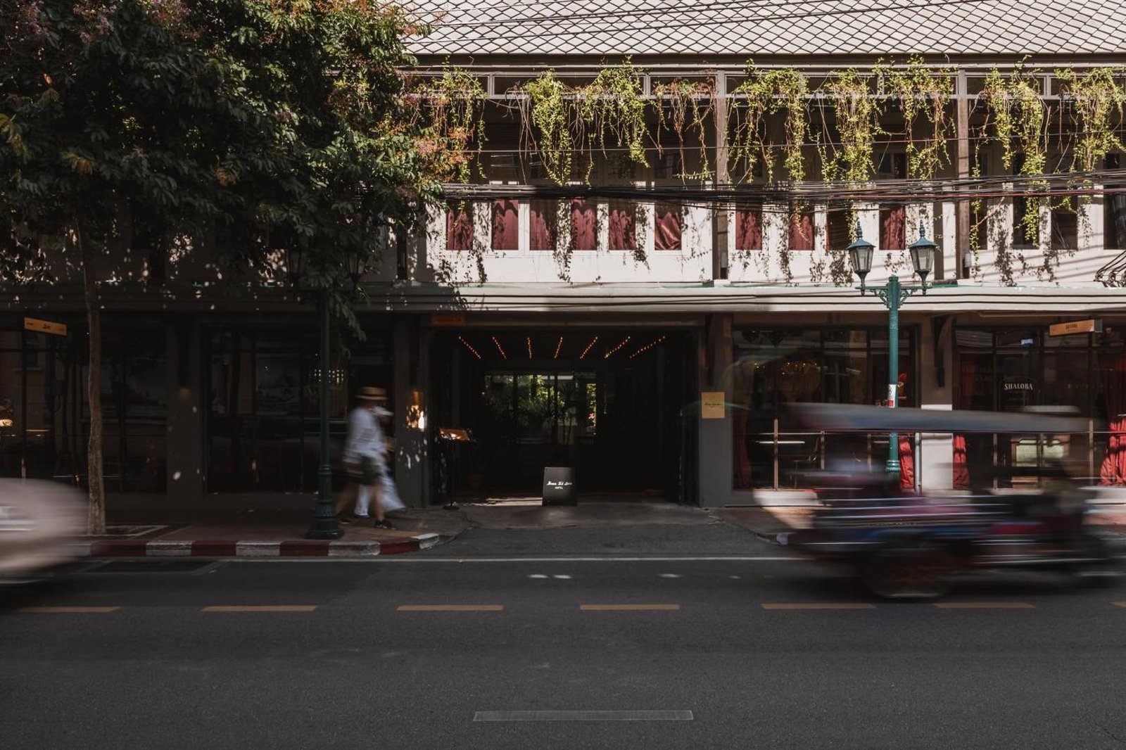 Baan Tuk Din Hotel