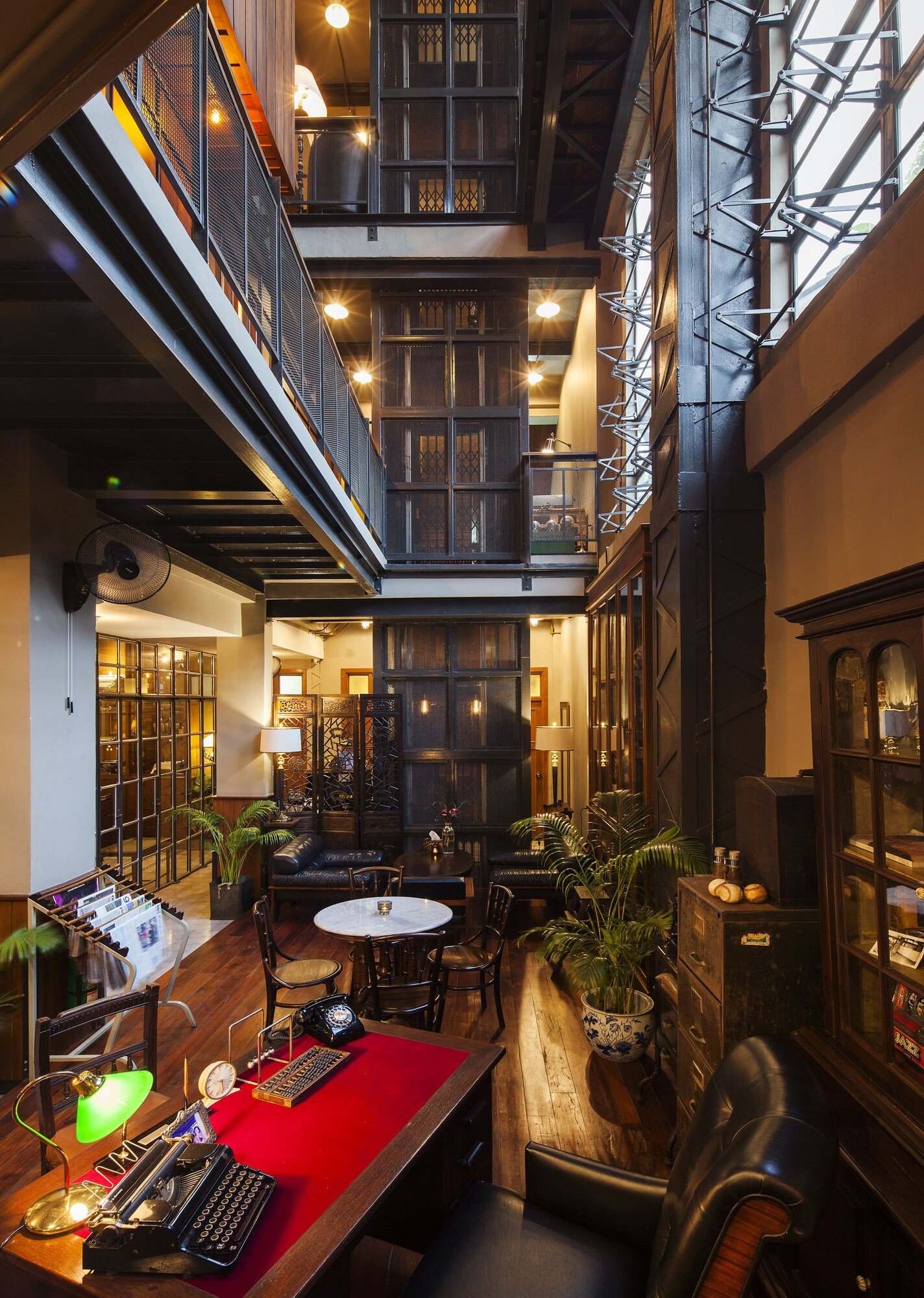 Bangkok Publishing Residence — eat & drink