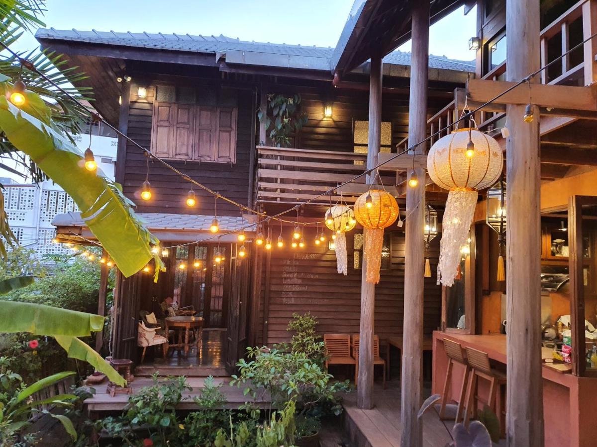 Siamotif Boutique Hotel — eat & drink