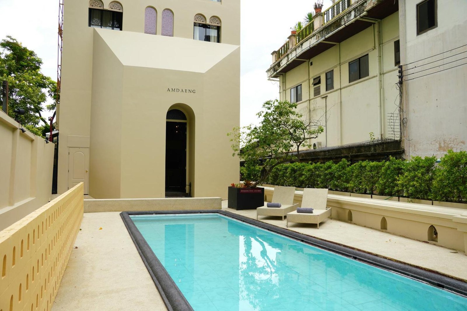 Amdaeng Bangkok Riverside Hotel — wellness