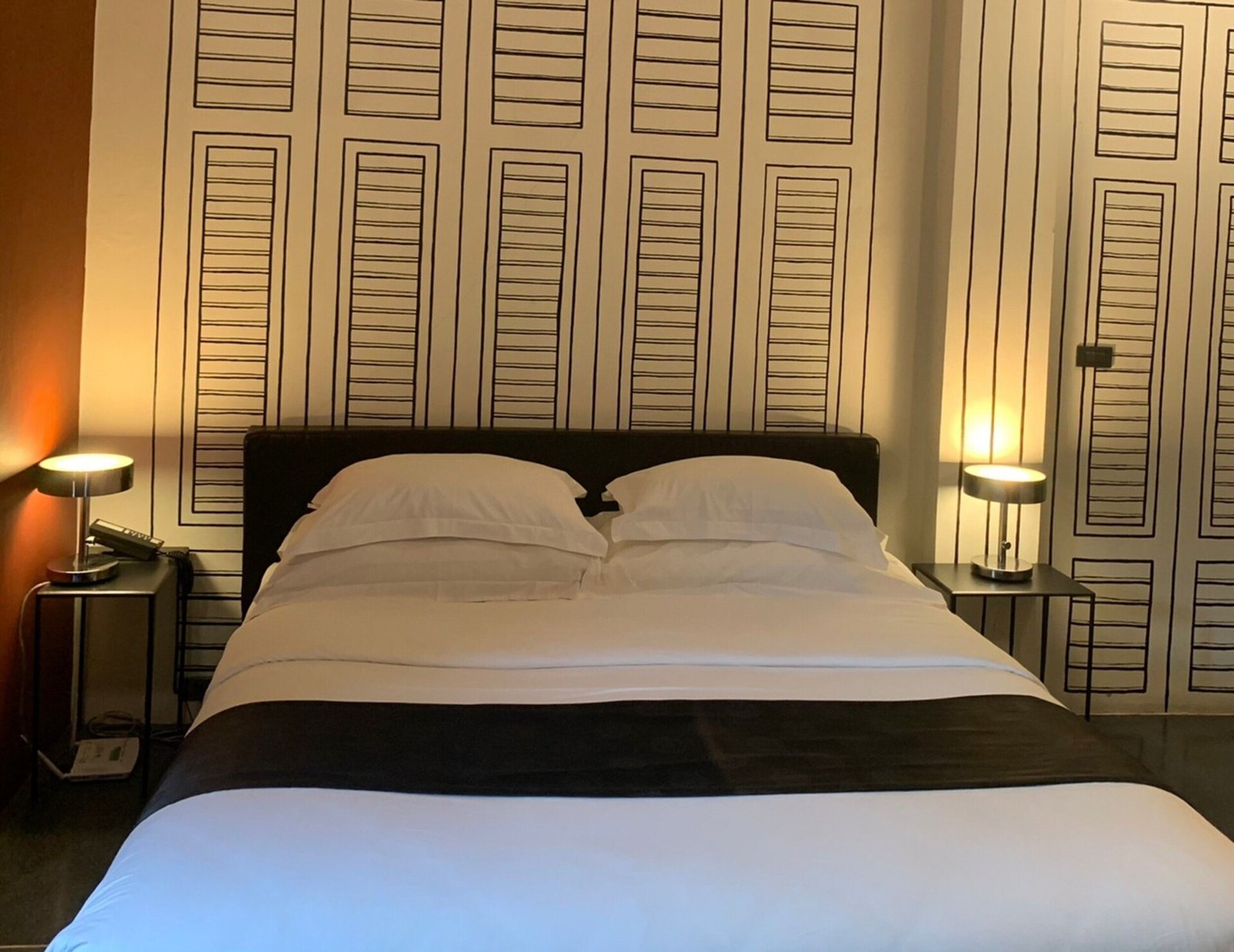 Amdaeng Bangkok Riverside Hotel — rooms