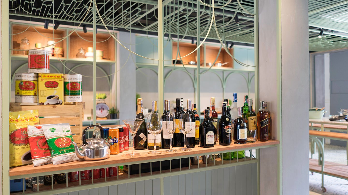 Samsen Street Hotel — eat & drink
