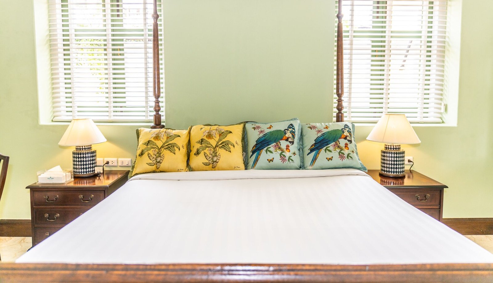 Baan2459 Heritage Boutique Hotel — rooms