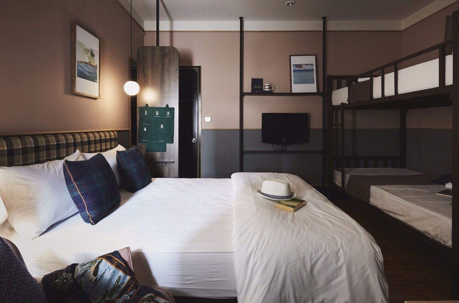 Josh Hotel — rooms