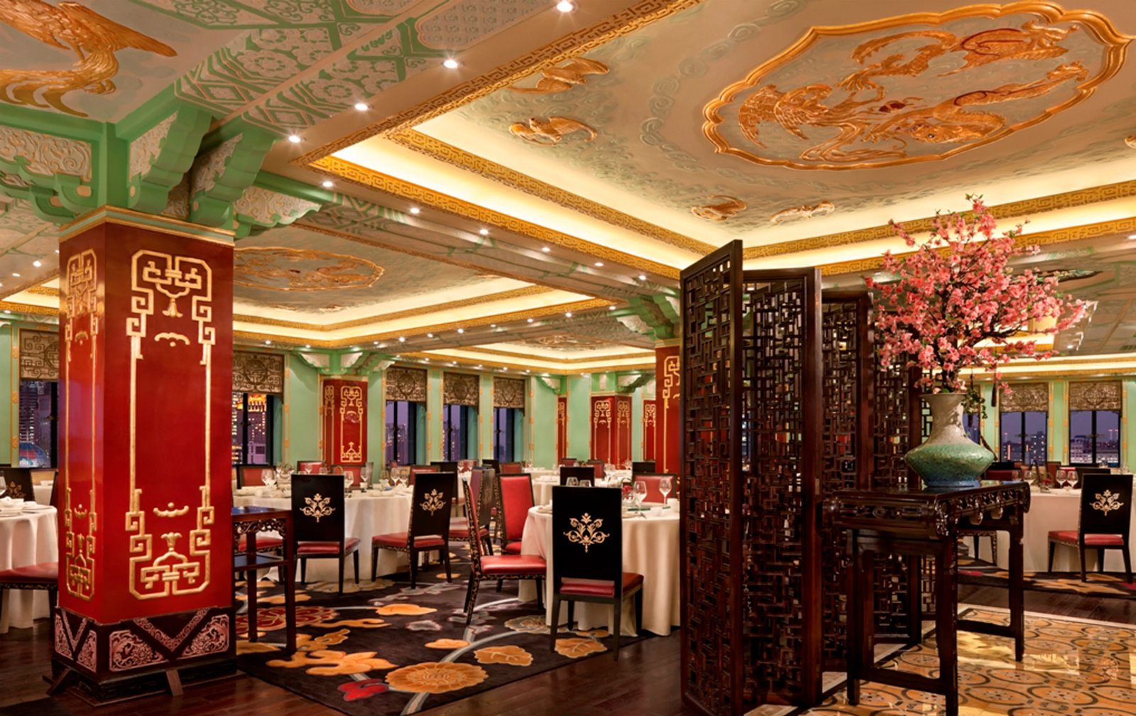 Fairmont Peace Hotel — eat & drink