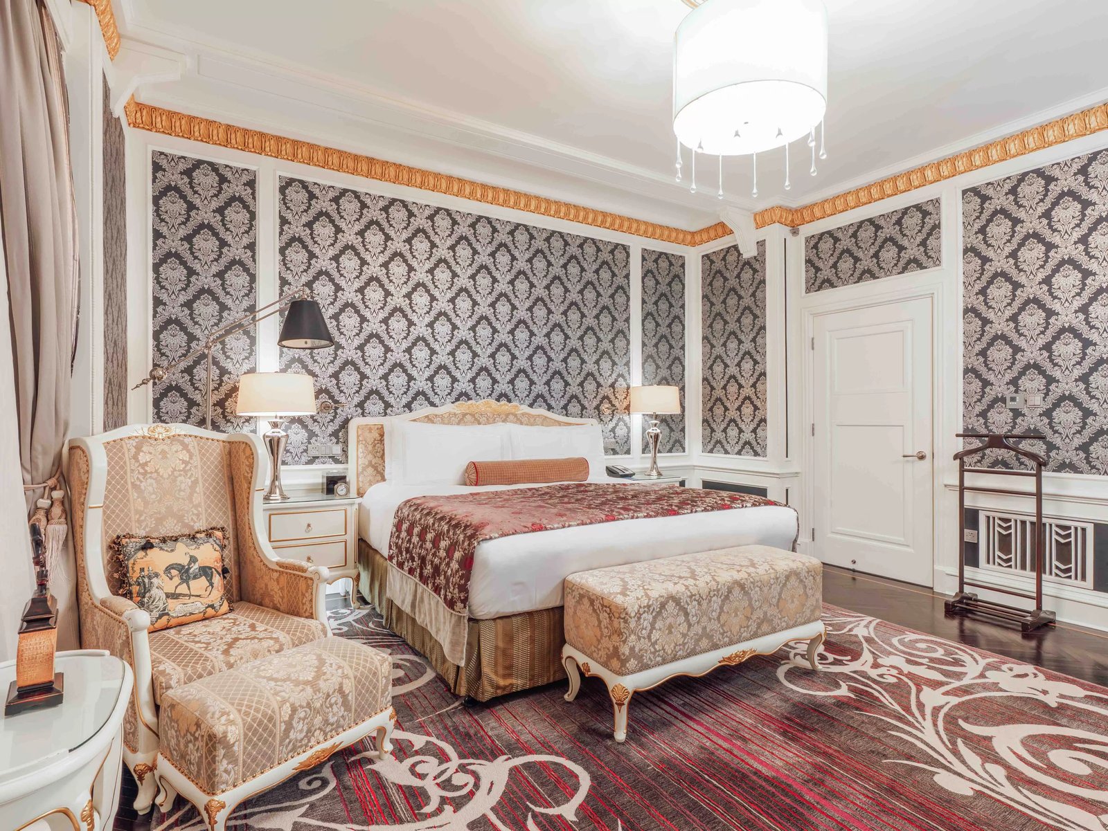 Fairmont Peace Hotel — rooms