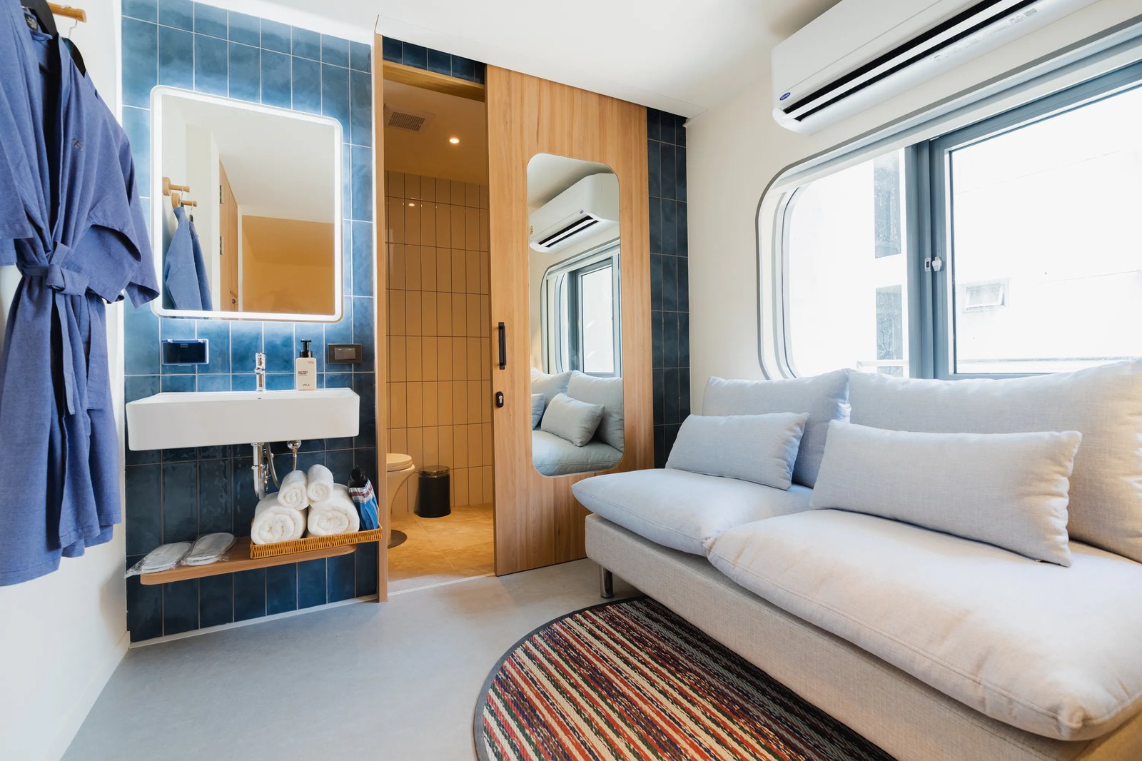 VELA be Bangkok Siam — rooms