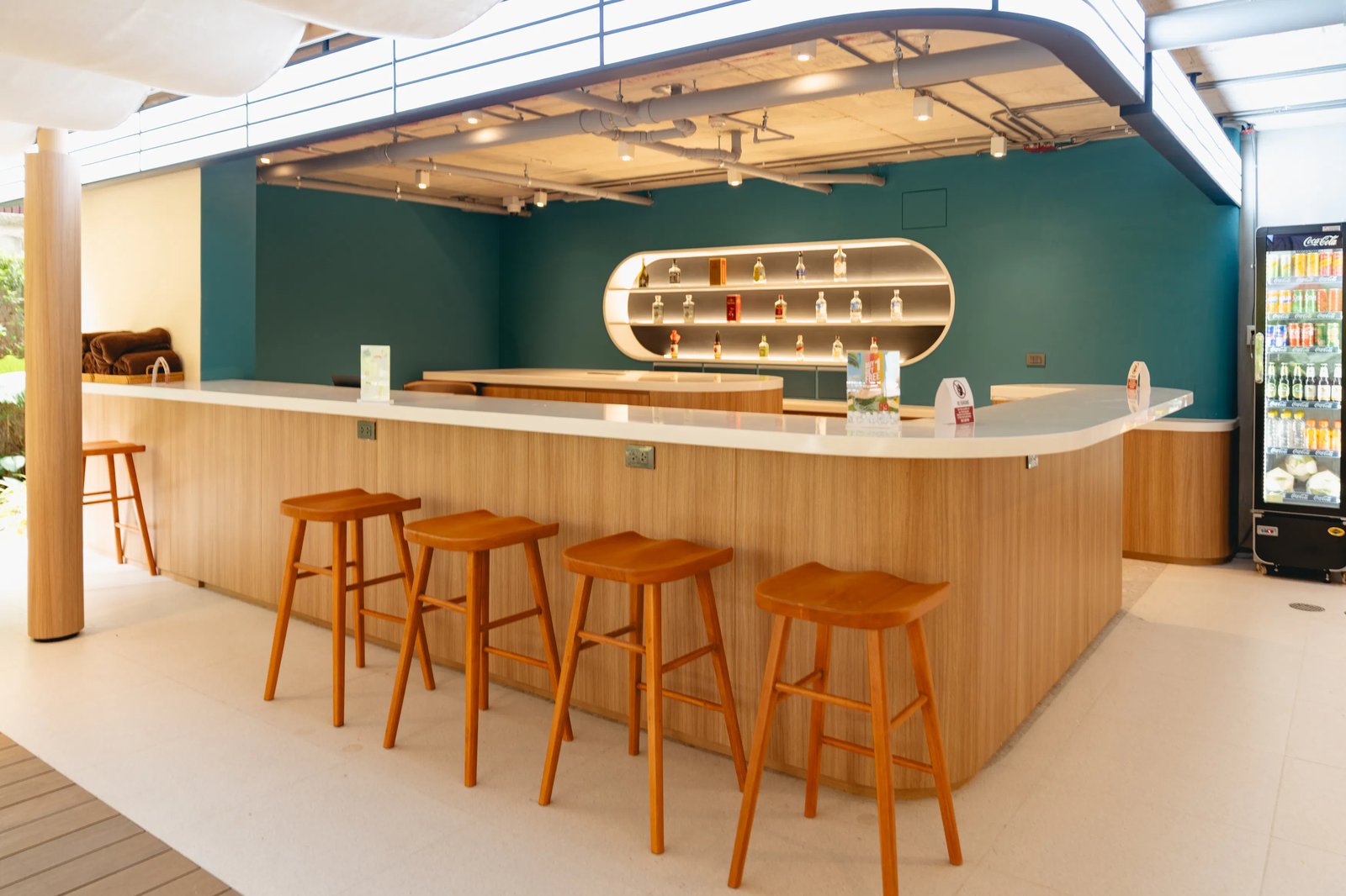 VELA be Bangkok Siam — eat & drink