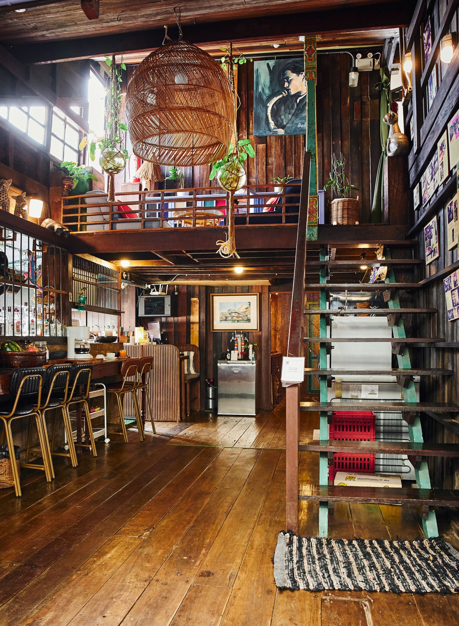 Loy La Long Hotel — eat & drink