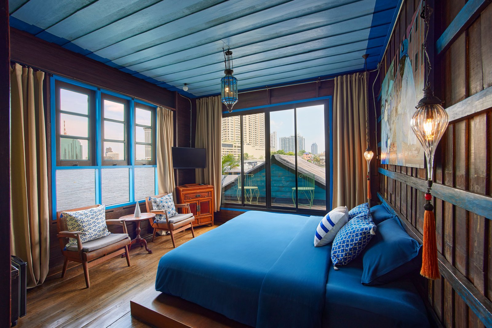 Loy La Long Hotel — rooms