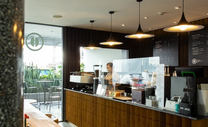 Reno Hotel Bangkok — eat & drink