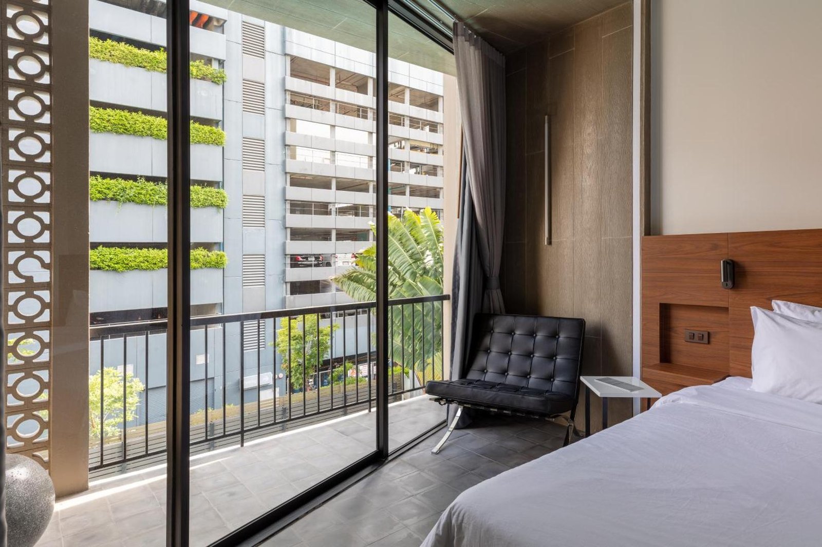 Reno Hotel Bangkok — rooms