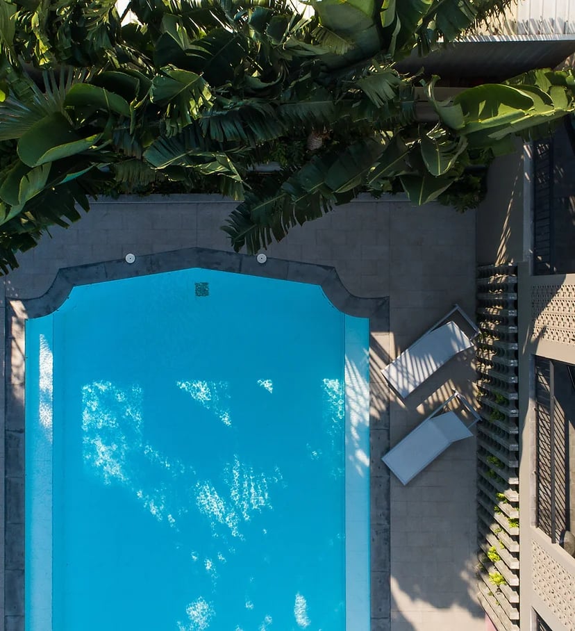 Reno Hotel Bangkok, the pool