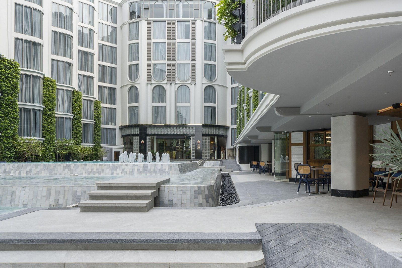 The Salil Hotel Riverside - Bangkok — vibe