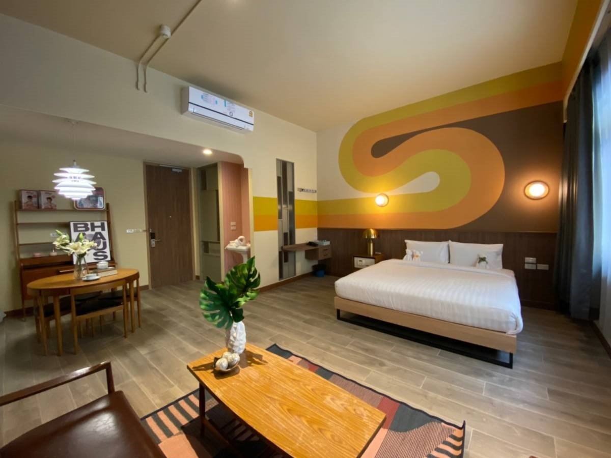 Miami Hotel — rooms