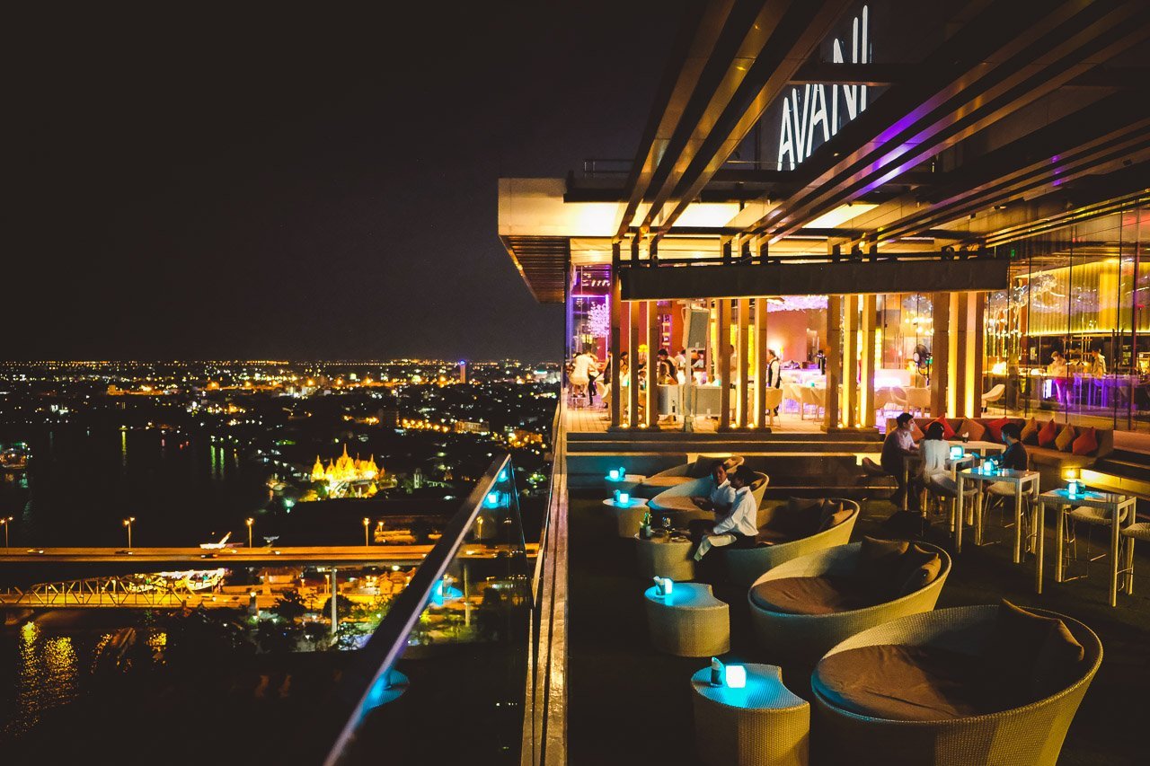 Avani+ Riverside Bangkok Hotel — eat & drink