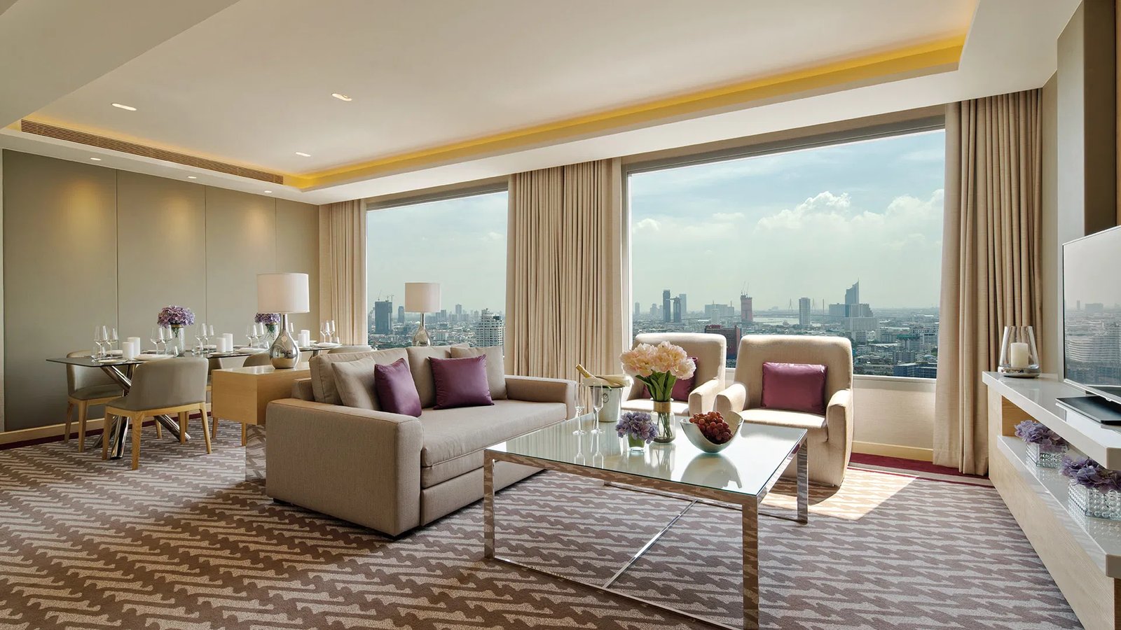 Avani+ Riverside Bangkok Hotel — rooms